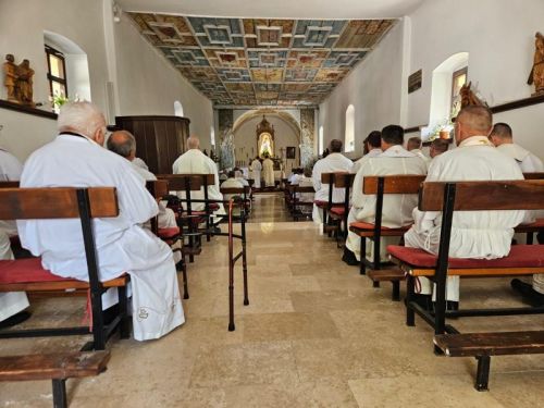 Održano osmo hodočašće svećenika Gospićko-senjske biskupije Majci Božjoj Krasnarskoj