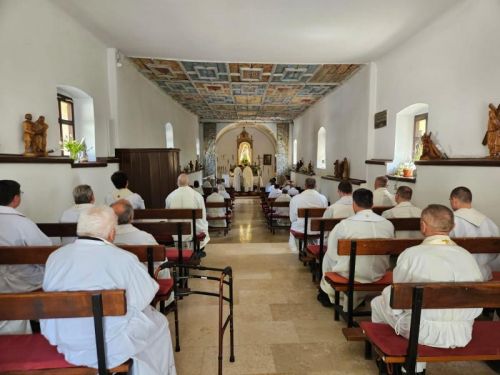 Održano osmo hodočašće svećenika Gospićko-senjske biskupije Majci Božjoj Krasnarskoj