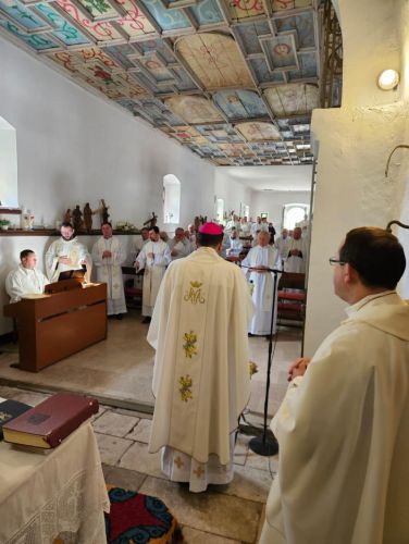 Održano osmo hodočašće svećenika Gospićko-senjske biskupije Majci Božjoj Krasnarskoj