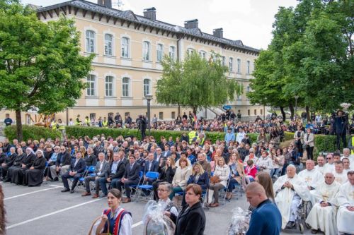 Svečano proslavljena 25. obljetnica osnivanja Gospićko-senjske biskupije
