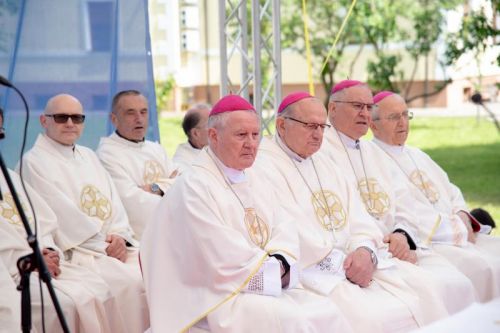 Svečano proslavljena 25. obljetnica osnivanja Gospićko-senjske biskupije