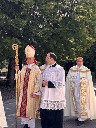 Svečano proslavljena 25. obljetnica osnivanja Gospićko-senjske biskupije
