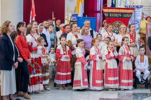 Proslavljena svetkovina sv. KVIRINA u Sisku