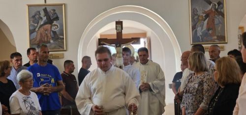 Blagoslov novog oltara i mozaika svetog Ante