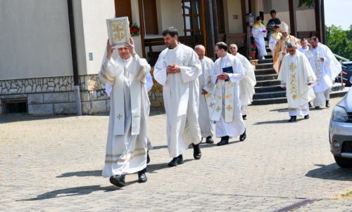 Svečano proslavljen blagdan sv. Antuna u Drežnik Gradu – misu predvodio biskup Marko Medo