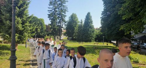 Biskupijski susret ministranata u Gospiću