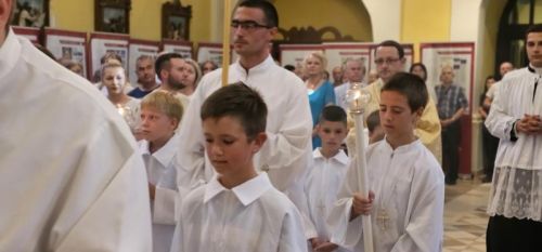 Posveta hrvatskog naroda i domovine Srcu Isusovu
