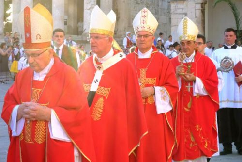 Biskup Marko Medo predvodio misno slavlje na proslavi blagdana sv. Tome apostola u Puli