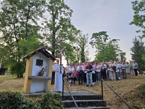 Godišnje proštenje u Trošmariji: Biskup Marko Medo predvodio misno slavlje