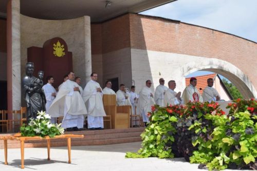 Biskup Marko Medo prevodio slavlje svetkovine Majke Božje Bistričke