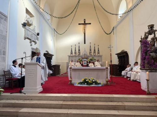 Biskup Marko Medo predvodio proslavu Gospe Ribarske u Senju