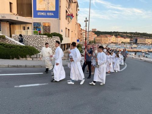 Biskup Marko Medo predvodio proslavu Gospe Ribarske u Senju