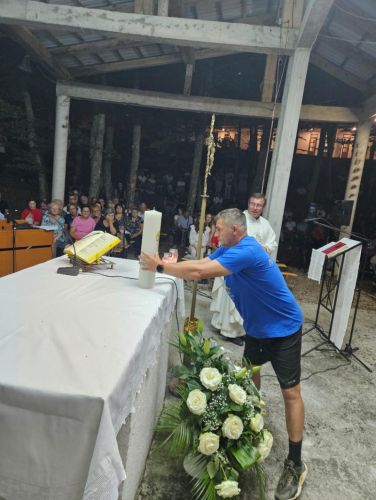 Misa bdijenja uoči Velike Gospe u svetištu Majke Božje od Krasna