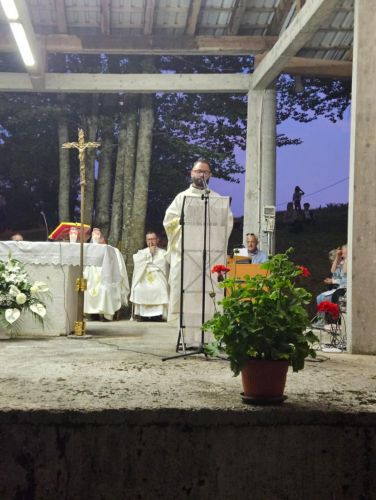 Misa bdijenja uoči Velike Gospe u svetištu Majke Božje od Krasna