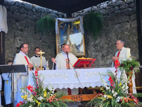Proslava Velike Gospe u Ogulinskim Oštarijama