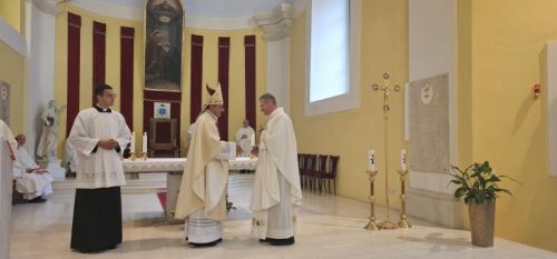Katehetski dan u Gospiću: Snaga i poslanje vjeroučitelja