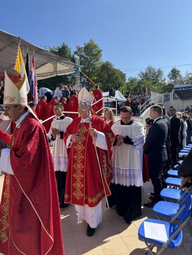 “Mučeništvo i žrtva nisu kraj već početak!” Proslava Dana hrvatskih mučenika na Udbini