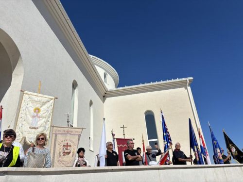 “Mučeništvo i žrtva nisu kraj već početak!” Proslava Dana hrvatskih mučenika na Udbini