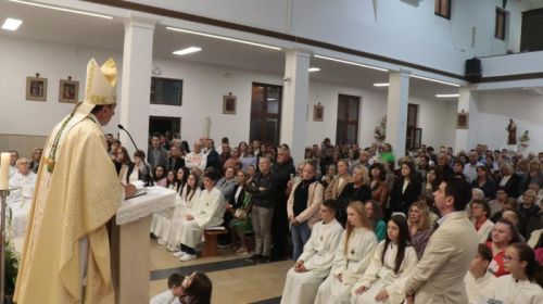 Biskup Marko Medo predvodio svetkovinu sv. Mihaela u zagrebačkoj Dubravi