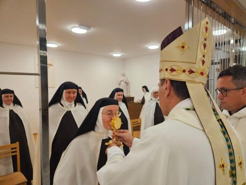 Proslavljen spomendan svete Male Terezije u samostanu Presvetog Srca u Gospiću