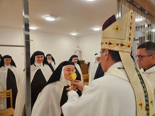 Proslavljen spomendan svete Male Terezije u samostanu Presvetog Srca u Gospiću