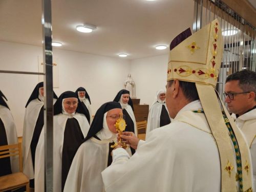 Proslavljen spomendan svete Male Terezije u samostanu Presvetog Srca u Gospiću