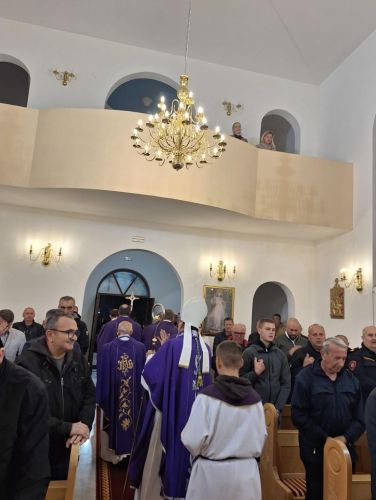34. obljetnica stradanja Vaganca: Biskup Marko Medo predvodio misno slavlje i blagoslovio kip bl. Alojzija Stepinca