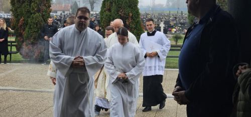 Blagdan Svih svetih u Gospiću – poziv na svetost u svakodnevici