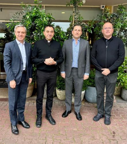 Biskup Marko Medo u pastoralnom pohodu hrvatskim katolicima u Australiji i na Novom Zelandu