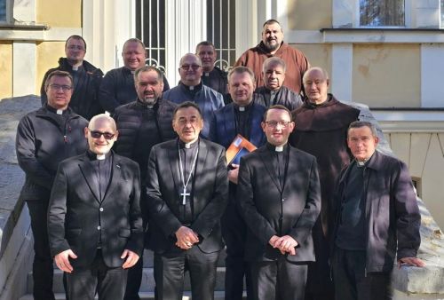 Održana konstituirajuća sjednica VII. saziva Prezbiterskog vijeća Gospićko-senjske biskupije Održana konstituirajuća sjednica VII. saziva Prezbiterskog vijeća Gospićko-senjske biskupije