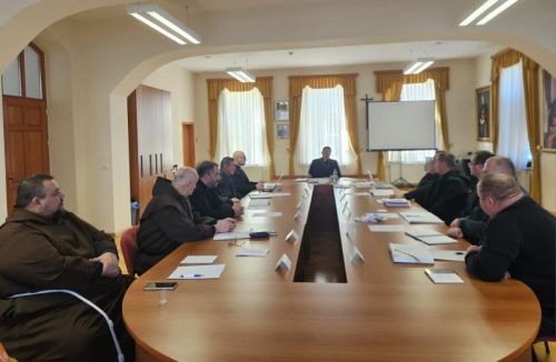 Održana konstituirajuća sjednica VII. saziva Prezbiterskog vijeća Gospićko-senjske biskupije Održana konstituirajuća sjednica VII. saziva Prezbiterskog vijeća Gospićko-senjske biskupije