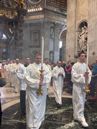 Vjernici Gospićko-senjske biskupije pohodili Vatikan drugog dana Zahvalnog hodočašća Vjernici Gospićko-senjske biskupije pohodili Vatikan drugog dana Zahvalnog hodočašća