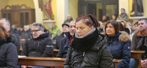 Svetkovina Bogojavljenja proslavljena u gospićkoj katedrali i blagoslovljen župni dom Svetkovina Bogojavljenja proslavljena u gospićkoj katedrali i blagoslovljen župni dom