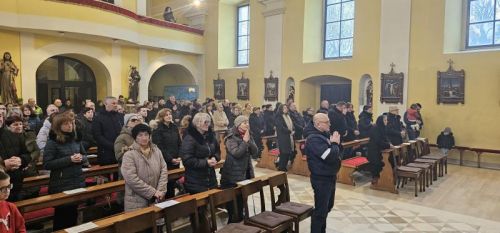 Svetkovina Bogojavljenja proslavljena u gospićkoj katedrali i blagoslovljen župni dom Svetkovina Bogojavljenja proslavljena u gospićkoj katedrali i blagoslovljen župni dom