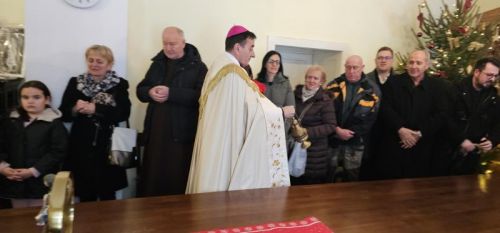 Svetkovina Bogojavljenja proslavljena u gospićkoj katedrali i blagoslovljen župni dom Svetkovina Bogojavljenja proslavljena u gospićkoj katedrali i blagoslovljen župni dom