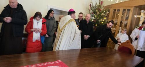 Svetkovina Bogojavljenja proslavljena u gospićkoj katedrali i blagoslovljen župni dom Svetkovina Bogojavljenja proslavljena u gospićkoj katedrali i blagoslovljen župni dom