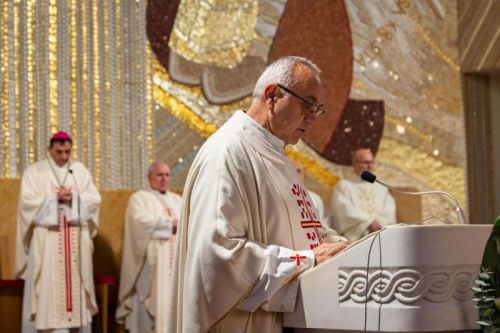 Biskup Medo predvodio misno slavlje župne svetkovine obraćenja svetoga Pavla Biskup Medo predvodio misno slavlje župne svetkovine obraćenja svetoga Pavla