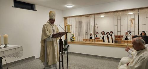 Proslavljen Dan posvećenog života u Gospićko-senjskoj biskupiji Proslavljen Dan posvećenog života u Gospićko-senjskoj biskupiji