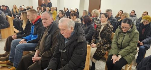 Proslavljen Dan posvećenog života u Gospićko-senjskoj biskupiji Proslavljen Dan posvećenog života u Gospićko-senjskoj biskupiji