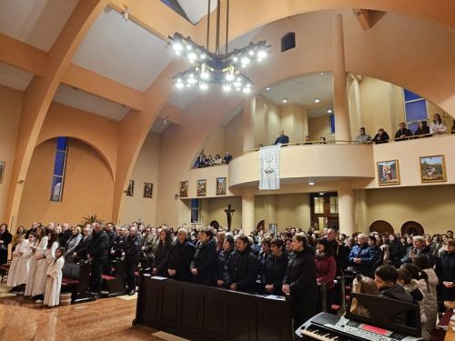 U Oglinu proslavljena svetkovina nebeskog zaštitnika bl. Alojzija Stepinca U Oglinu proslavljena svetkovina nebeskog zaštitnika bl. Alojzija Stepinca