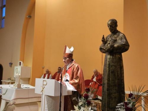 U Oglinu proslavljena svetkovina nebeskog zaštitnika bl. Alojzija Stepinca U Oglinu proslavljena svetkovina nebeskog zaštitnika bl. Alojzija Stepinca