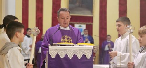 U gospićkoj katedrali proslavljena Pepelnica