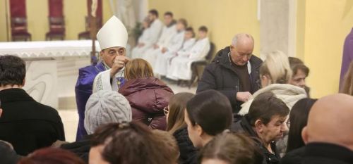 U gospićkoj katedrali proslavljena Pepelnica