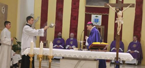 U gospićkoj katedrali proslavljena Pepelnica