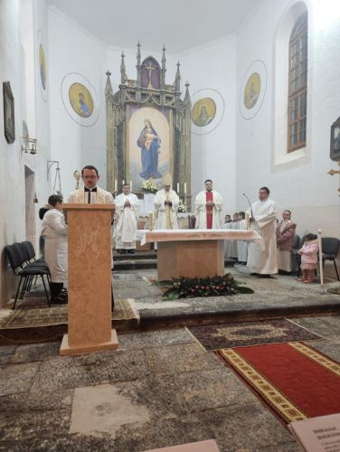 Posveta novog oltara u župi Gospe Karmelske u Smiljanu