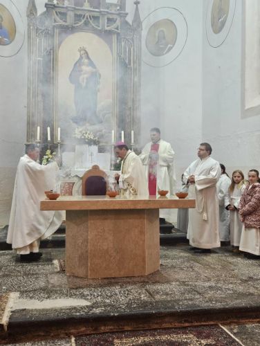 Posveta novog oltara u župi Gospe Karmelske u Smiljanu
