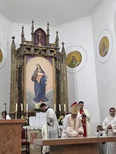 Posveta novog oltara u župi Gospe Karmelske u Smiljanu