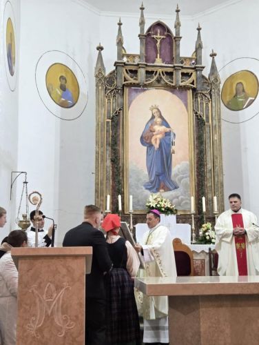 Posveta novog oltara u župi Gospe Karmelske u Smiljanu