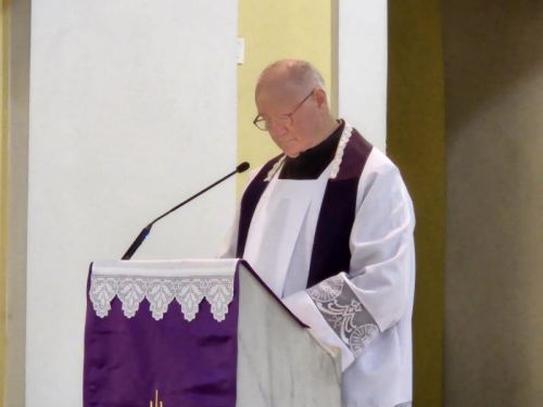 Korizmeni susret svećenika Gospićko-senjske biskupije i predavanje prof. dr. sc. Antona Tamaruta