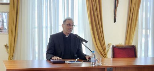 Korizmeni susret svećenika Gospićko-senjske biskupije i predavanje prof. dr. sc. Antona Tamaruta